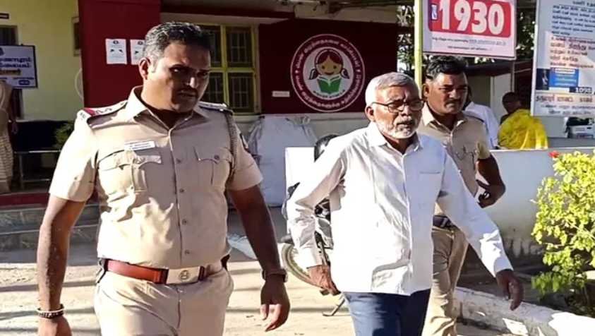 10வது முடித்து விட்டு மருத்துவம் பார்த்த 60 வயது முதியவர் கைது | Fraud Doctor Arrested