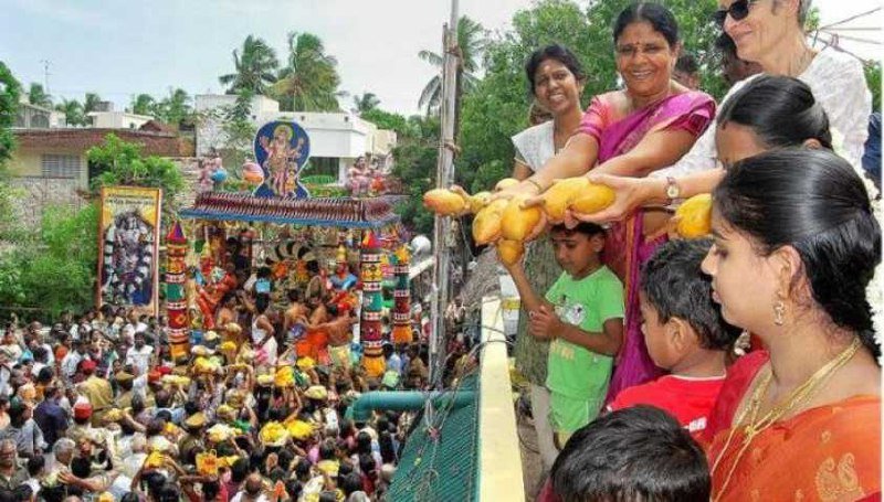 காரைக்காலில் களைக்கட்டிய மாங்கனி திருவிழா