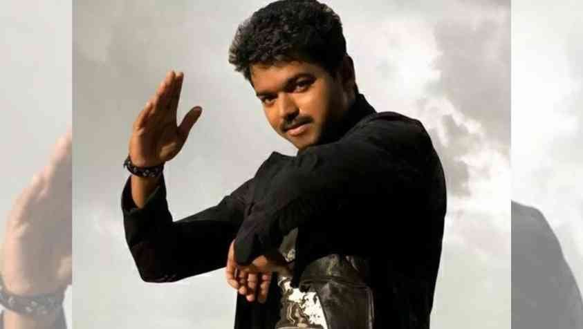 Vijay Dance Hits Songs in Tamil: விஜய்-யின் இந்த டான்ஸ அடிச்சிக்க ஆளே இல்ல…! அதுவும் இந்த பாடலுக்கா..?