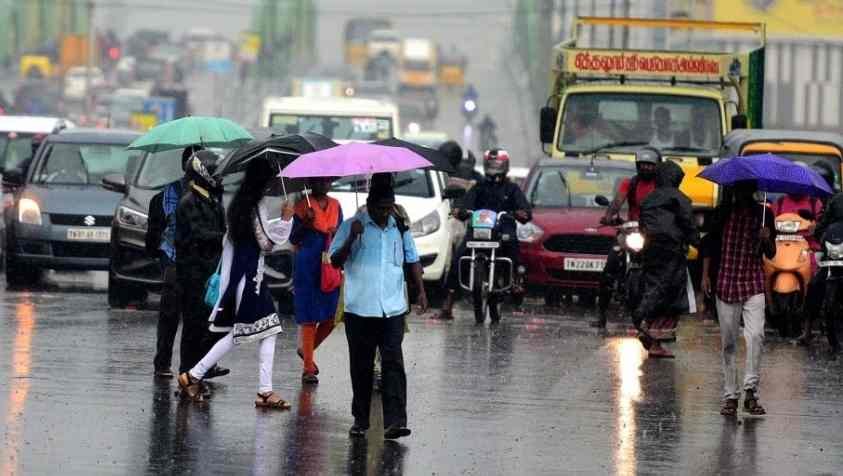 தென்மேற்கு பருவமழை எதிரொலி:- 2 மாவட்டங்களுக்கு எச்சரிக்கை