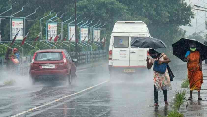 தமிழகத்தில் 2 நாட்களுக்கு கனமழை எச்சரிக்கை...