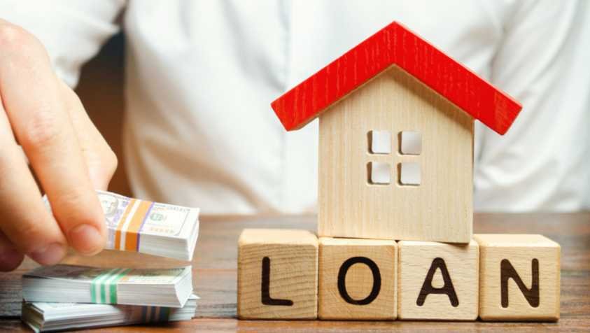 தனியார் அல்லது பொதுத்துறை வங்கி...இதுல எதில் லோன் வாங்குறது? | Home Loan Private vs Public Bank 