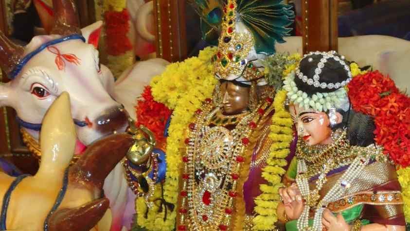 திருப்பாவை பாடல் 4: ஆழி மழைக்கண்ணா! ஒன்று நீ கைகரவேல் [பாடலும் விளக்கமும்] | Margali Special 