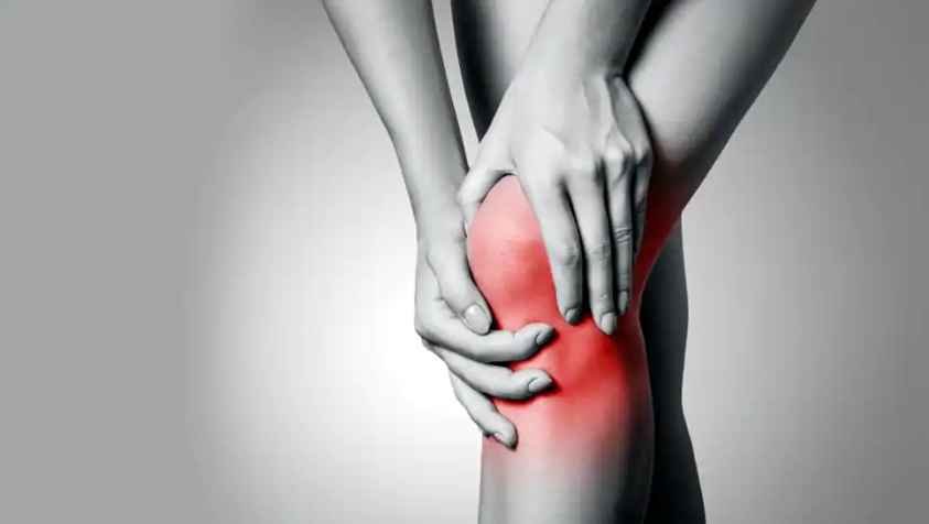 மூட்டு வலிக்கு மஞ்சள்.. இப்படி பயன்படுத்துங்க.. சீக்கிரம் குணமாகும்.! | How To Use Turmeric For Knee Pain 