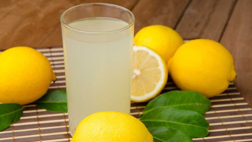 எலுமிச்சை சாற்றில் இவ்வளவு மருத்துவ குணம் இருக்கா? மிஸ் பண்ணிடாதீங்க.. | Lemon Juice Benefits in Tamil